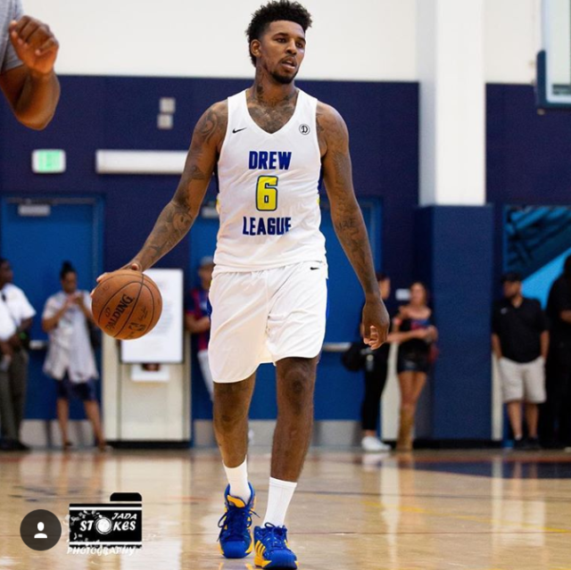 不炫耀战绩 不炫耀战绩